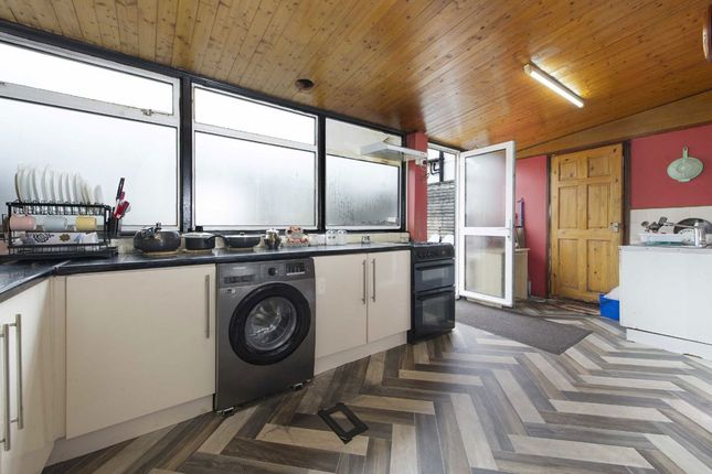 30, Mount Road, Hendon photo 2