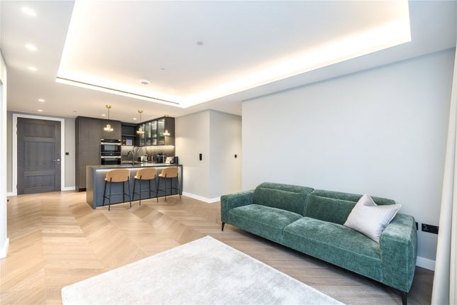 Flat for sale in Cleveland Street, London W1T