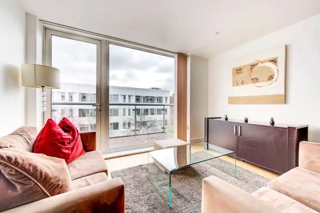 Thumbnail Flat for sale in Drayton Park, Islington, London N5,