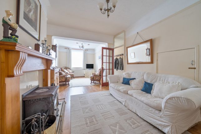 17, Eastbourne Gate, Somerset photo 2