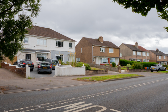 97, Canniesburn Road, Glasgow photo 3