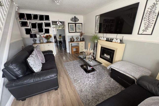 25, Campbell Close, Llandudno photo 3