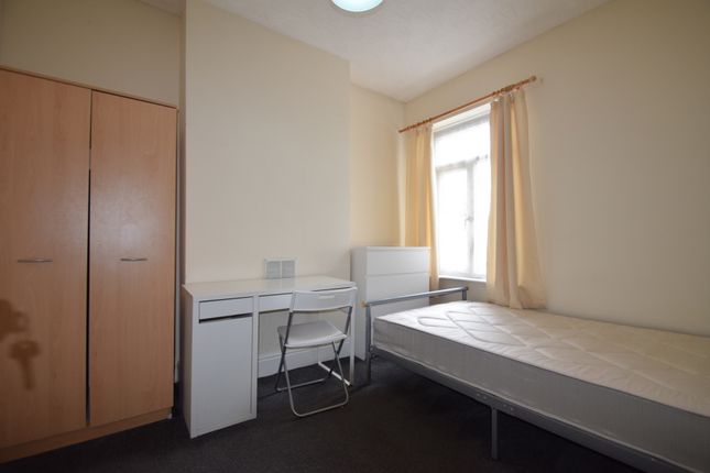 Whitchurch Place, Caridff photo 5