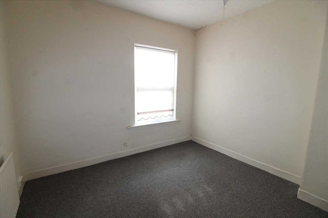 Terraced house to rent in Harrowby Road, Tranmere, Birkenhead