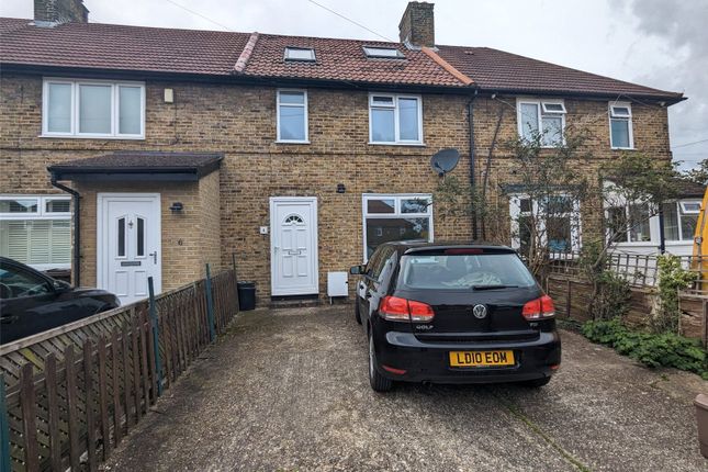 Thumbnail Terraced house to rent in 4 Easby Crescent, Morden