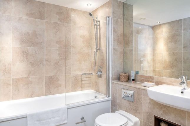 503, Winston Way, Ilford photo 5
