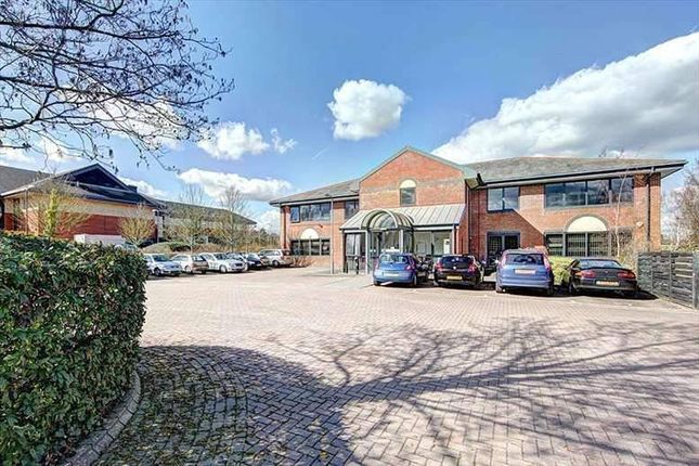 Thumbnail Office to let in Westacott Business Centre, Maidenhead Office Park, Westacott Way, Maidenhead