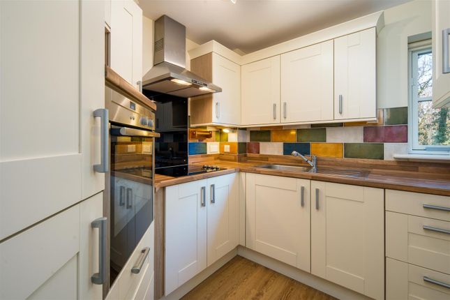 6 Silver Sands Court, Church Road, Bembridge photo 2