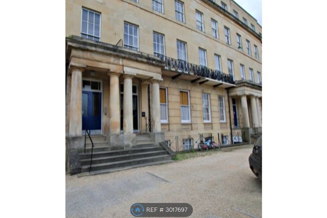 Flat, Jesmond House Lansdown Crescent, Cheltenham photo 3