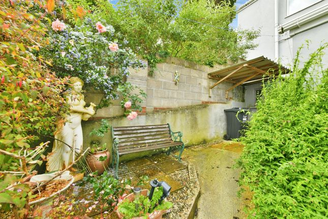 44, North Road, Saltash photo 4