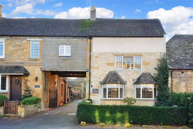 Thumbnail Semi-detached house for sale in High Street, Broadway, Worcestershire