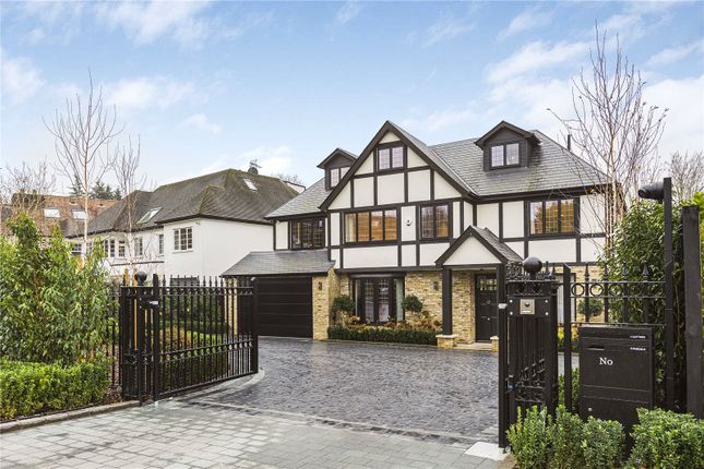 Thumbnail Detached house for sale in Georges Wood Road, Brookmans Park, Hertfordshire