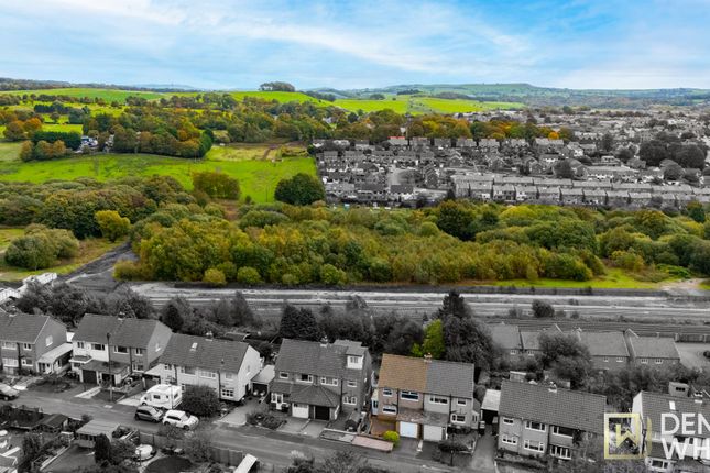 Ladycroft Avenue, Buxton photo 2