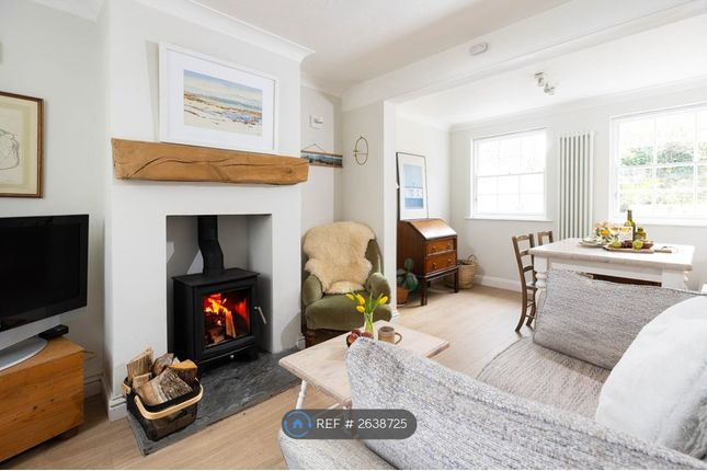 Sitting/ Dining Room