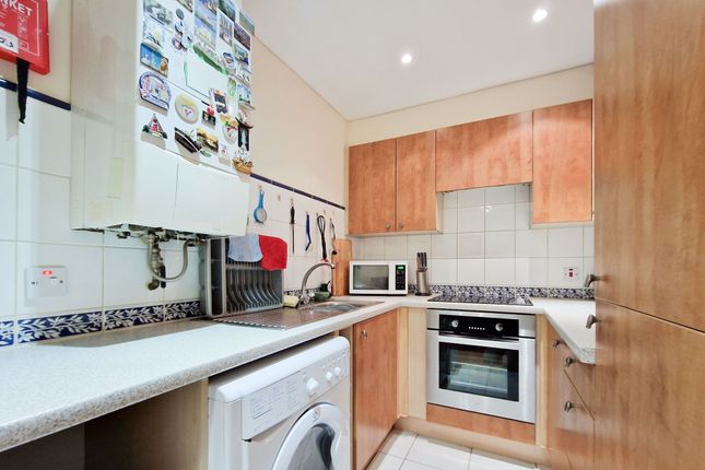 Flat 18 Kensington Court Kensington Place, St. Helier, Jersey photo 3