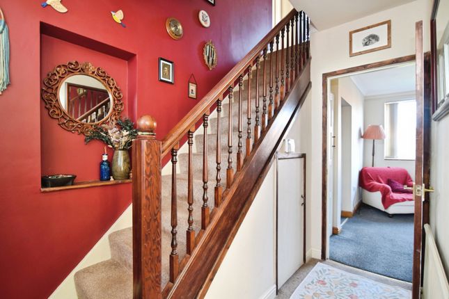 37, Nickerwood Drive, South Yorkshire photo 4