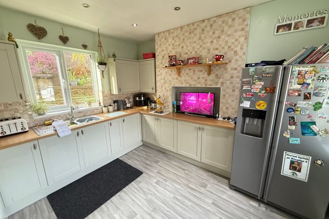 Tegfan, Wind Street, Llandysul photo 4