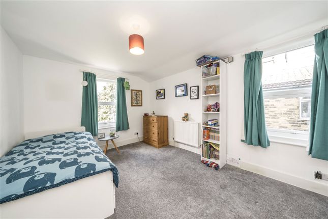 End terrace house for sale in Charlton Lane, Charlton