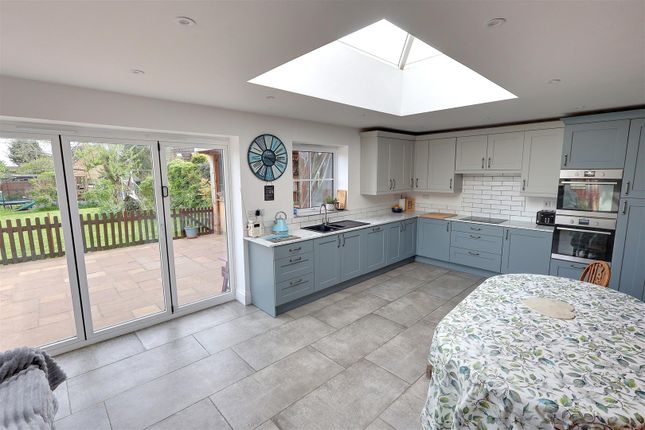 The Gables, Ross Road, Newent photo 2