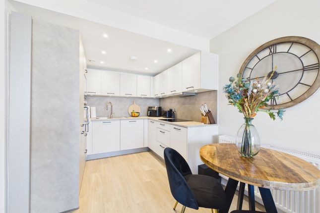 36 Hindley Park, Glasgow photo 4