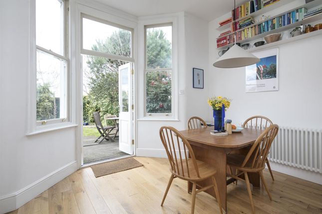 Flat for sale in Musgrove Road, New Cross