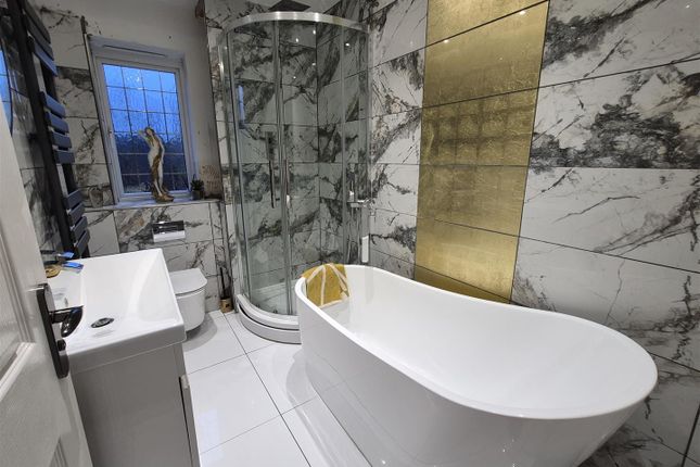 24, Cheddleton Park Avenue, Staffordshire photo 4