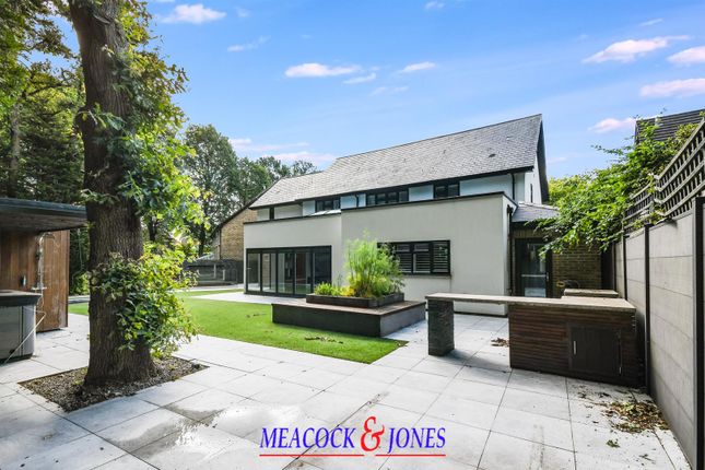 12, Baymans Wood, Brentwood photo 4