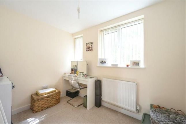 Flat for sale in The Spinney, Denmead, Waterlooville