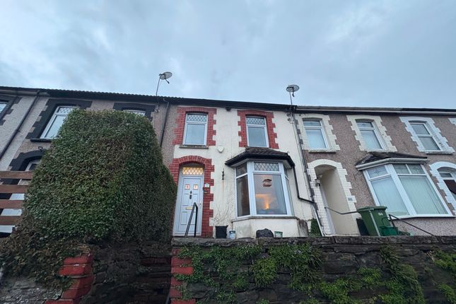166 Merthyr Road, Pontypridd photo 2