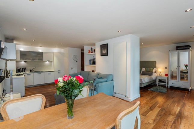 21 The Edge Clowes Street, Salford photo 2