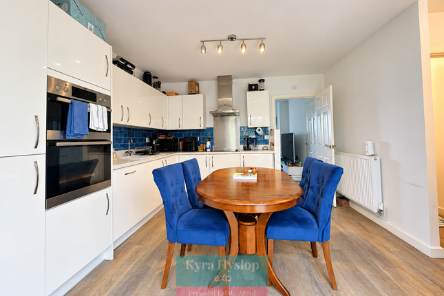 58, Coaker Road, Exeter photo 2