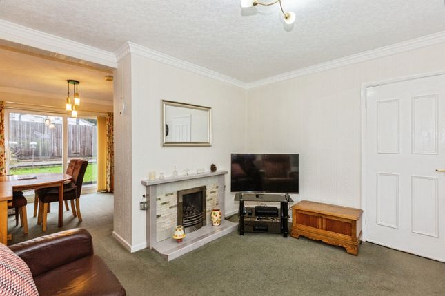 12, Beaconsfield Way, Swansea photo 4
