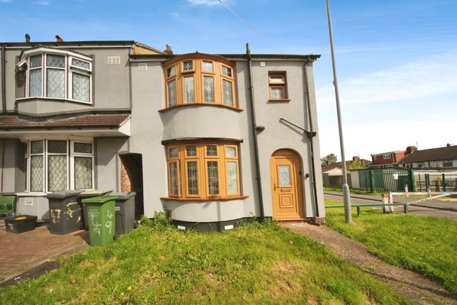 Thumbnail End terrace house for sale in Beverley Road, Luton