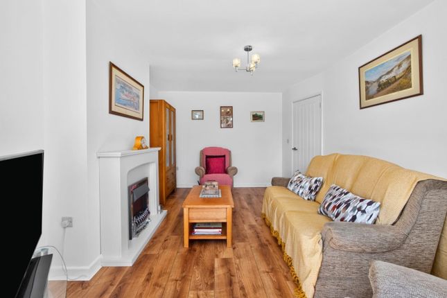 18, Hazelwood Avenue, York photo 4