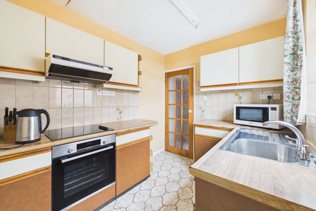 32 Somersby Road, Nottingham photo 3
