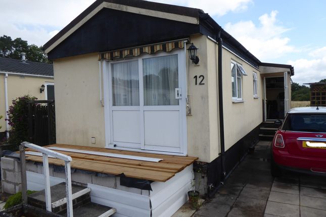 Thumbnail Mobile/park home for sale in Compasses Mobile Home Park, Alfold, Cranleigh, Surrey