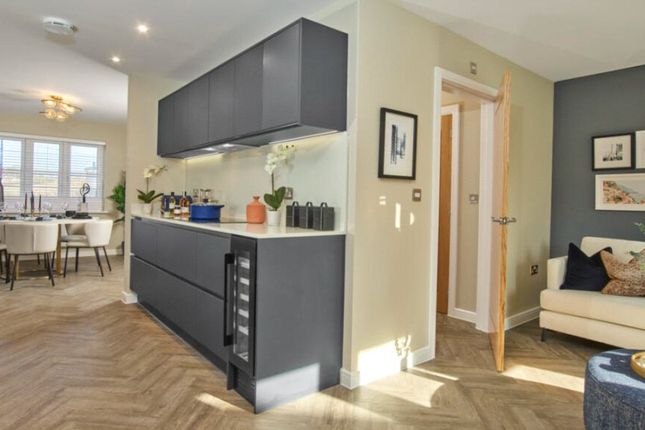 Plot 29 The Weaver,, Highlands Hill, Kent photo 2
