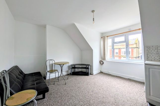 Flat 5, 22, Rowlands Road, Worthing photo 2