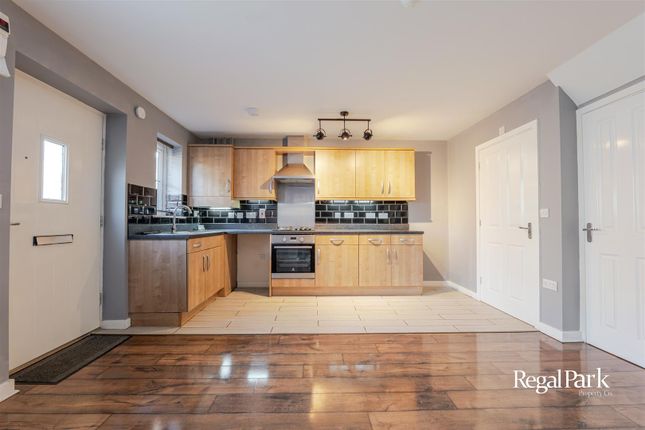 9, Spiros Road, Peterborough photo 4