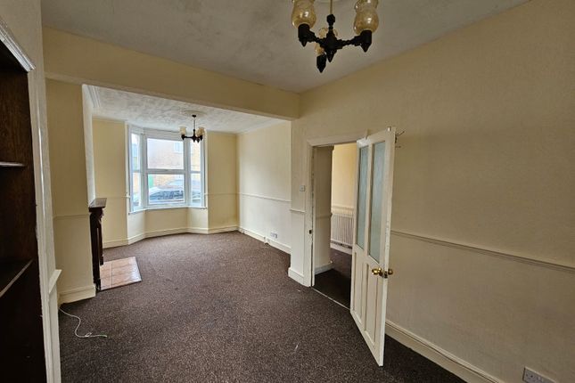 Terraced house to rent in Braemer Road, London