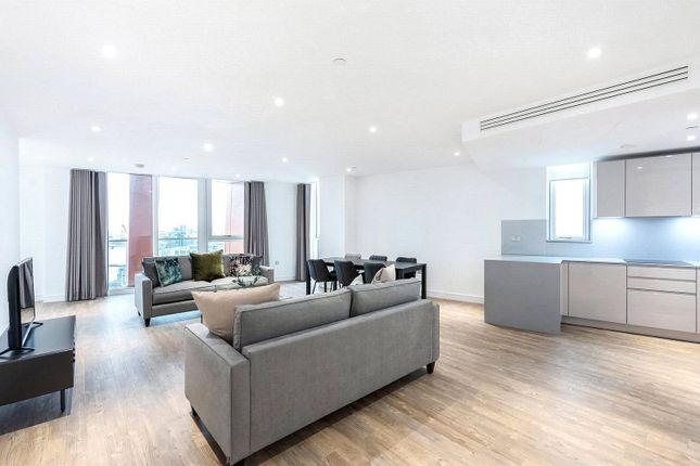Thumbnail Flat to rent in Haydn Tower, 50 Wandsworth Road
