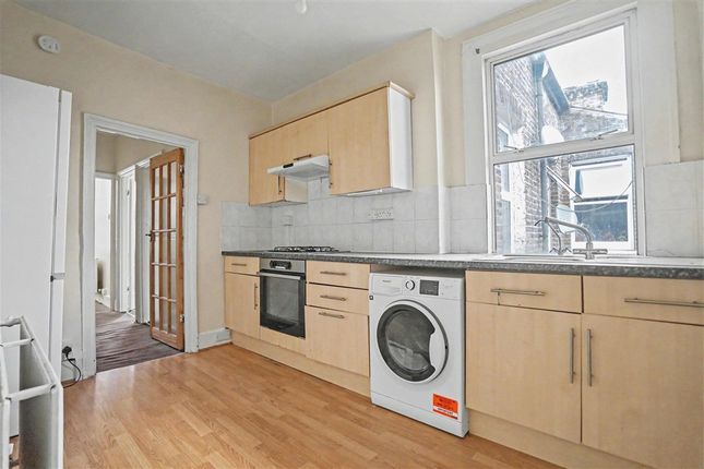 111, Danbrook Road, London photo 3
