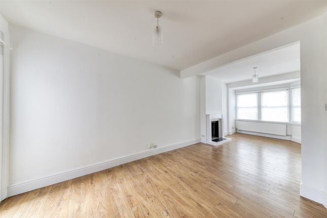 14, Elm Road, Purley photo 4