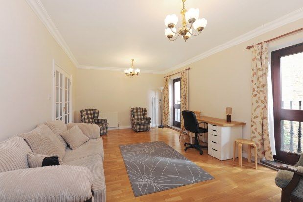 Thumbnail Flat to rent in 3A Prince Of Wales Terrace, London