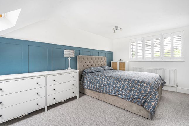 25, Wolsey Road, Surrey photo 4