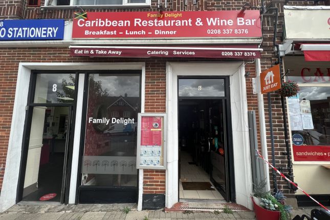 Thumbnail Restaurant/cafe to let in The Retreat, Cheam Common Road, Worcester Park
