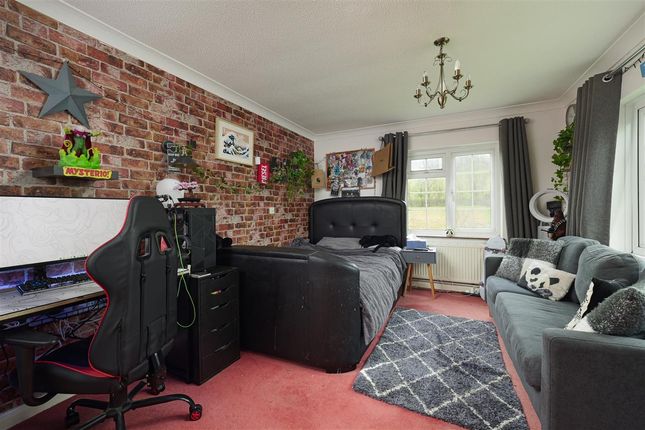 Detached house for sale in Hunters Way, Denwood Street, Crundale