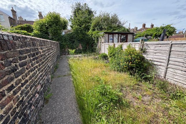 64, St Johns Road, Kent photo 3