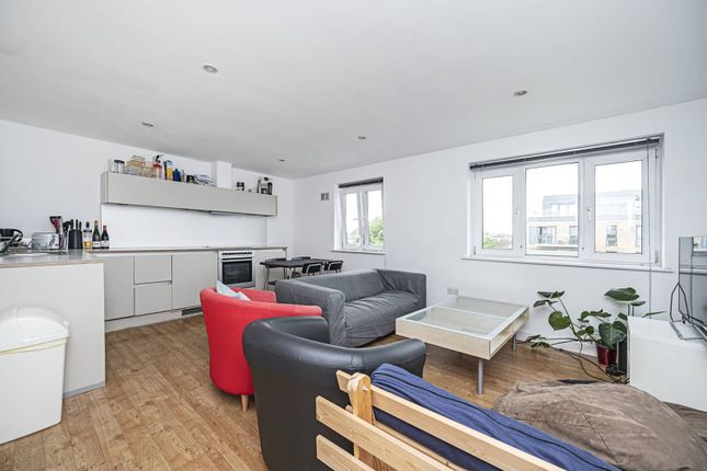 Flat for sale in Rosegate House, Hereford Road, Bow, London