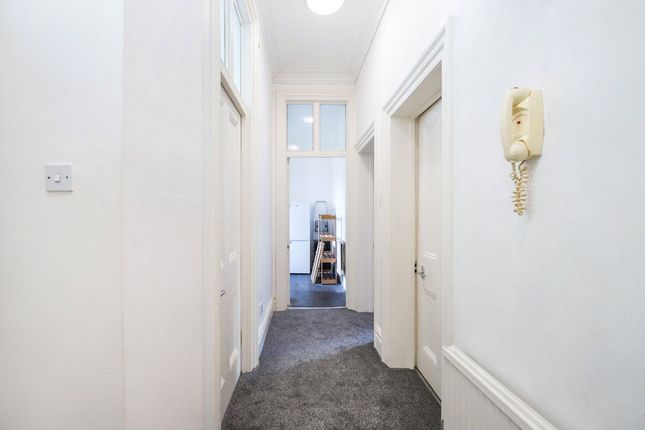 Flat 3, Woburn Mansions, 30, Torrington Place, London photo 3